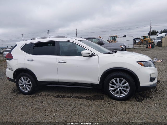 2018 Nissan Rogue Sv მანქანა იყიდება აუქციონზე, vin: 5N1AT2MV2JC795982, აუქციონის ნომერი: 45074454