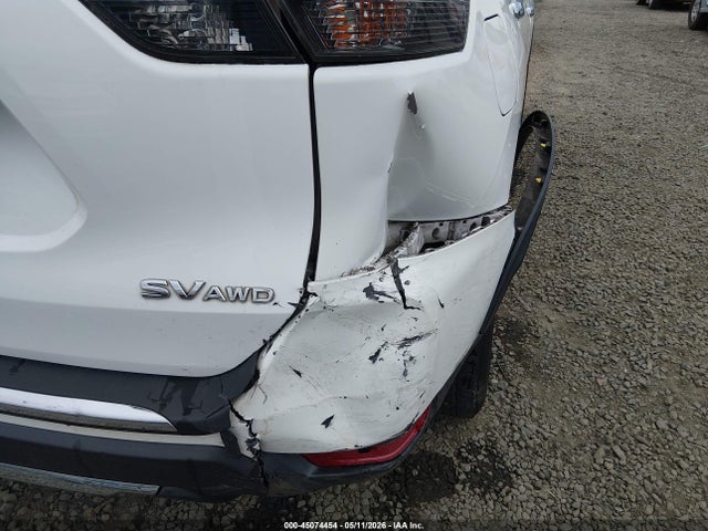 2018 Nissan Rogue Sv მანქანა იყიდება აუქციონზე, vin: 5N1AT2MV2JC795982, აუქციონის ნომერი: 45074454