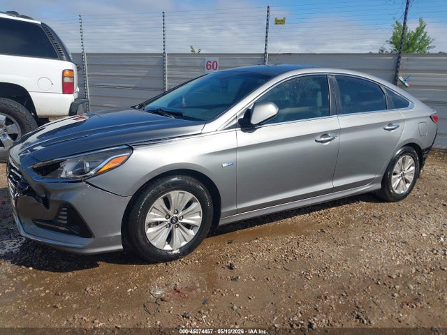 Продажа на аукционе авто 2018 Hyundai Sonata Hybrid Se, vin: KMHE24L36JA079002, номер лота: 45074457