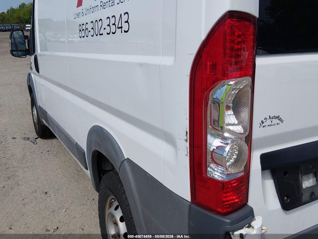 2017 Ram Promaster 1500 Low Roof 136 Wb მანქანა იყიდება აუქციონზე, vin: 3C6TRVAG3HE518786, აუქციონის ნომერი: 45074459