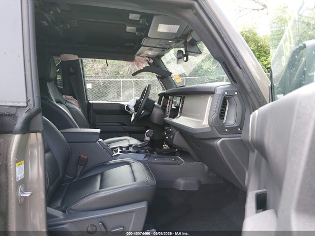 Продажа на аукционе авто 2025 Ford Bronco Outer Banks, vin: 1FMEE8BP2SLB38085, номер лота: 45074466