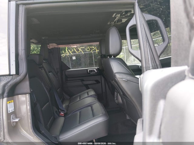 Продажа на аукционе авто 2025 Ford Bronco Outer Banks, vin: 1FMEE8BP2SLB38085, номер лота: 45074466