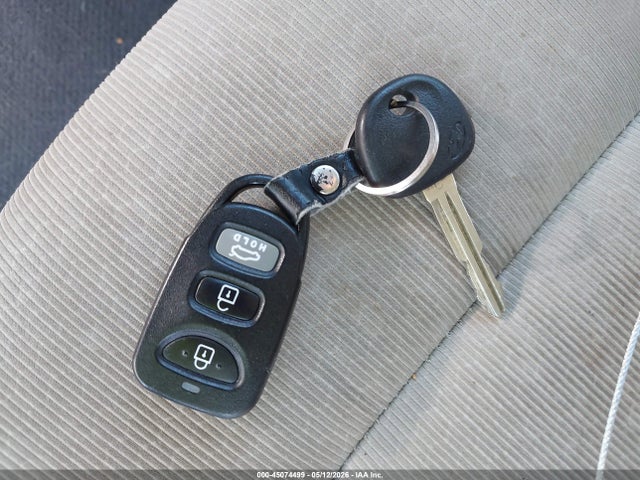45074499 :رقم المزاد ، KMHD74LF5HU417795 vin ، 2017 Hyundai Elantra Se مزاد بيع