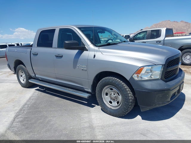 1C6RR6KG5KS641329 RAM 1500 Classic Tradesman 4x2 5&#039;7 Box