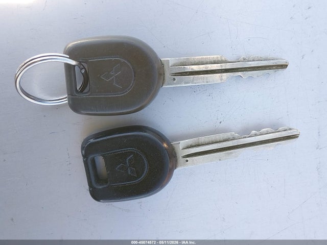 2003 Mitsubishi Montero 20th Anniversary/limited მანქანა იყიდება აუქციონზე, vin: JA4NW51S73J032339, აუქციონის ნომერი: 45074572