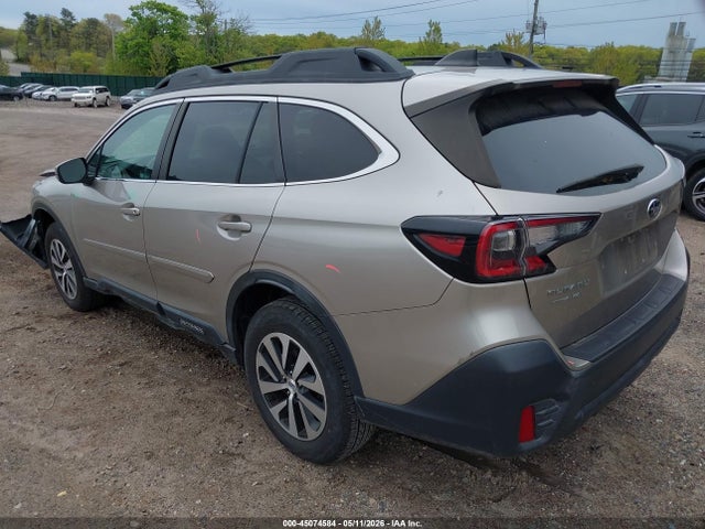 45074584 :رقم المزاد ، 4S4BTACC3L3156270 vin ، 2020 Subaru Outback Premium مزاد بيع