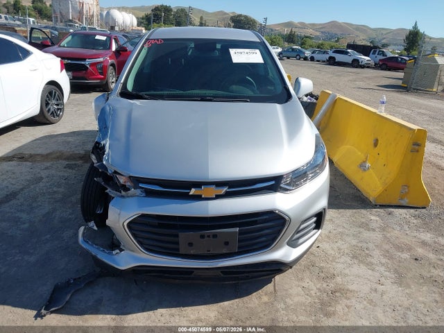 KL7CJKSB0LB327010 Chevrolet Trax Fwd Ls