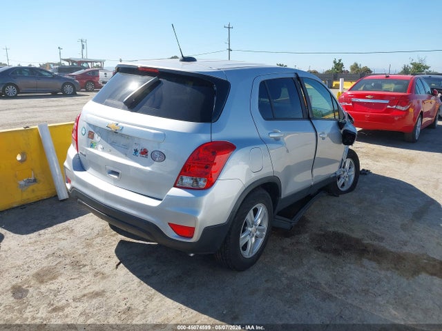 KL7CJKSB0LB327010 Chevrolet Trax Fwd Ls