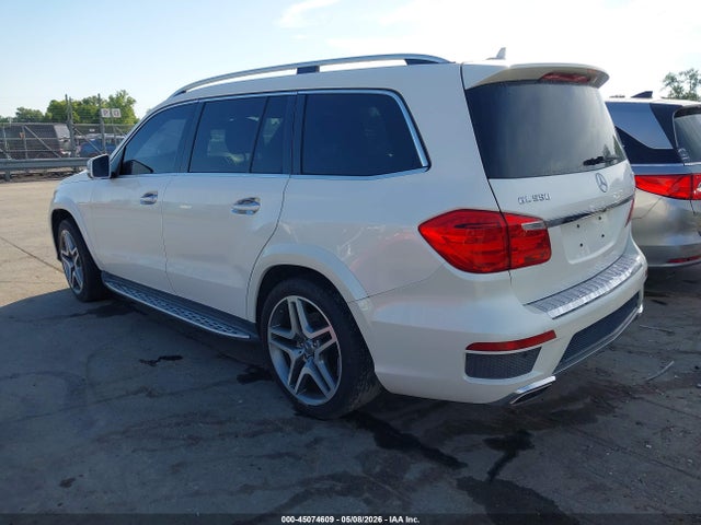 Продаж на аукціоні авто 2015 Mercedes-benz Gl 550 4matic, vin: 4JGDF7DE5FA447016, номер лоту: 45074609