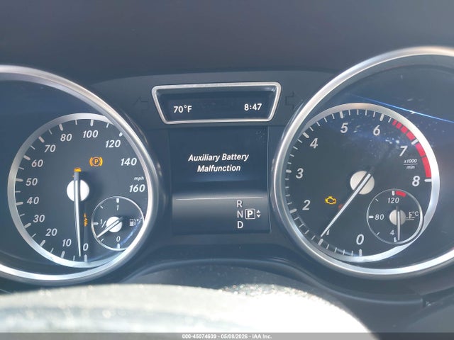 Продаж на аукціоні авто 2015 Mercedes-benz Gl 550 4matic, vin: 4JGDF7DE5FA447016, номер лоту: 45074609