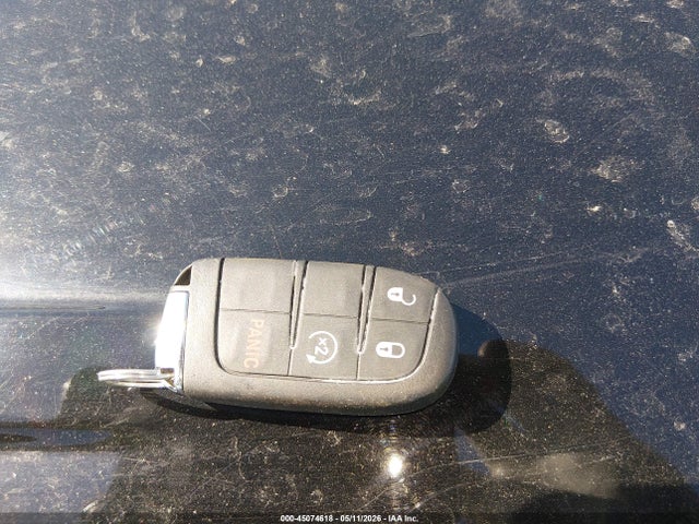 45074618 :رقم المزاد ، 3C4NJDDB8JT129162 vin ، 2018 Jeep Compass Trailhawk 4x4 مزاد بيع