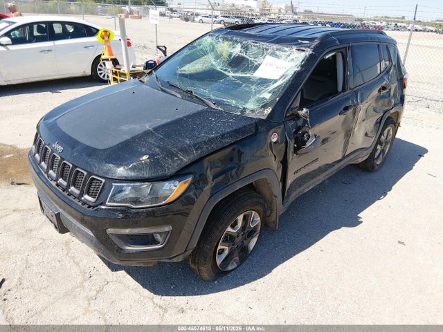 45074618 :رقم المزاد ، 3C4NJDDB8JT129162 vin ، 2018 Jeep Compass Trailhawk 4x4 مزاد بيع