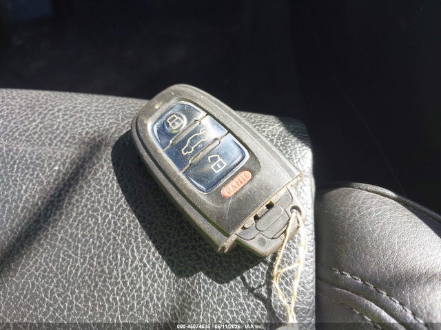 Продажа на аукционе авто 2009 Audi A4 2.0t Premium, vin: WAULF78K19N027733, номер лота: 45074635