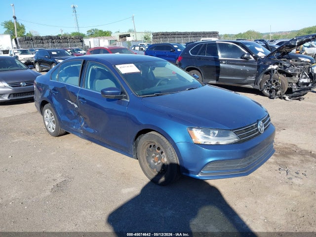 45074642 :رقم المزاد ، 3VW2B7AJ5HM368666 vin ، 2017 Volkswagen Jetta 1.4t S مزاد بيع
