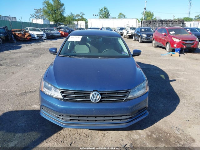 45074642 :رقم المزاد ، 3VW2B7AJ5HM368666 vin ، 2017 Volkswagen Jetta 1.4t S مزاد بيع