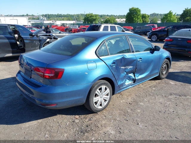 45074642 :رقم المزاد ، 3VW2B7AJ5HM368666 vin ، 2017 Volkswagen Jetta 1.4t S مزاد بيع