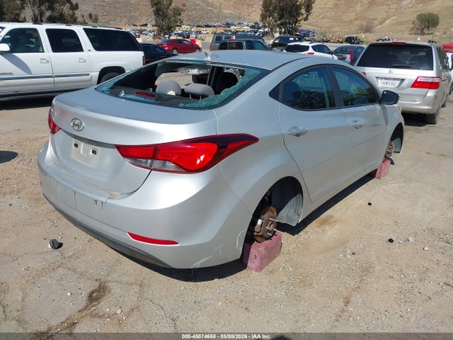 2015 Hyundai Elantra Se მანქანა იყიდება აუქციონზე, vin: 5NPDH4AE9FH645186, აუქციონის ნომერი: 45074658
