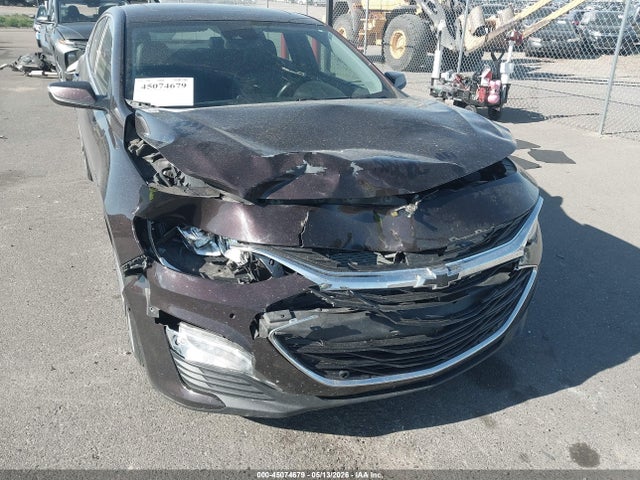1G1ZE5SXXLF010948 Chevrolet Malibu Premier
