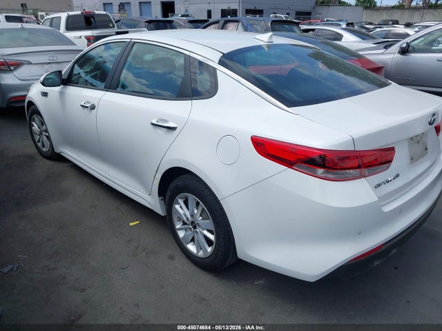 2016 Kia Optima Lx მანქანა იყიდება აუქციონზე, vin: 5XXGT4L36GG095062, აუქციონის ნომერი: 45074684