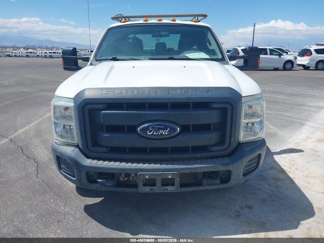 Ford F-350 Chassis Xl 2015 1FD8W3GT2FEA24343 Image 17