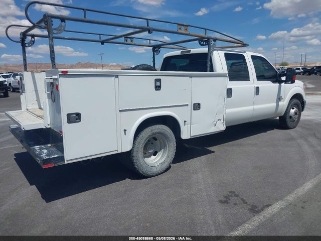 Ford F-350 Chassis Xl 2015 1FD8W3GT2FEA24343 Image 4