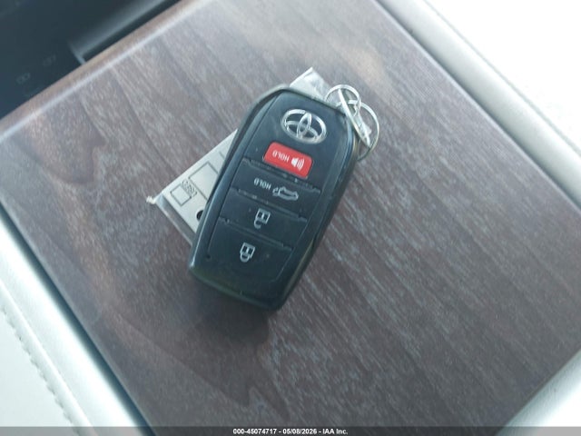 Продажа на аукционе авто 2024 Toyota Sequoia Capstone, vin: 7SVAAABA3RX044906, номер лота: 45074717