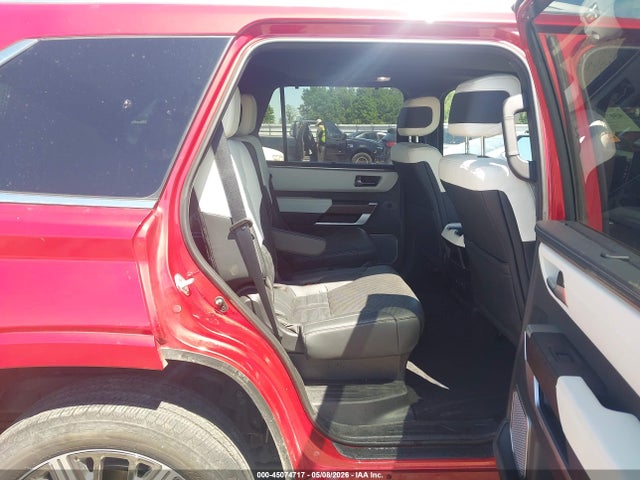 Продажа на аукционе авто 2024 Toyota Sequoia Capstone, vin: 7SVAAABA3RX044906, номер лота: 45074717