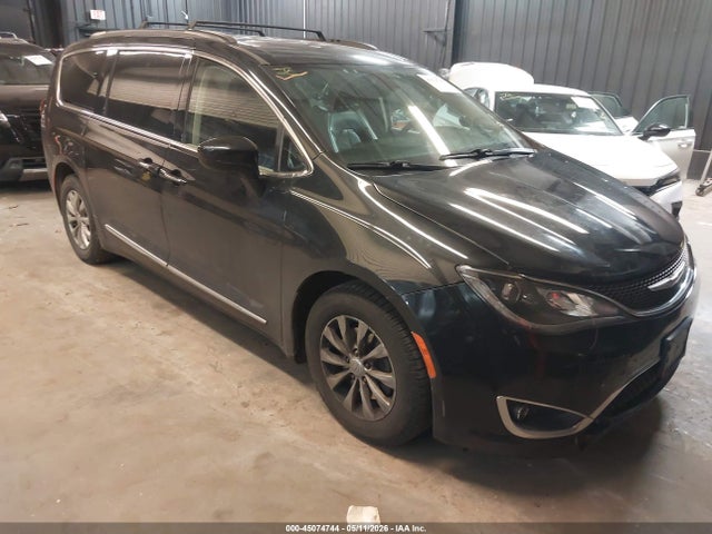 Aukcja sprzedaży 2017 Chrysler Pacifica Touring-l, vin: 2C4RC1BGXHR821851, numer aukcji: 45074744