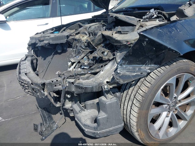 1HGCR2F58FA015092 Honda Accord Sport