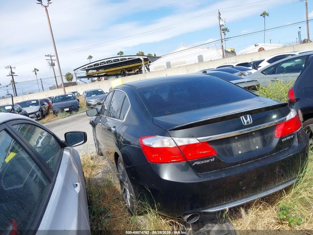 1HGCR2F58FA015092 Honda Accord Sport
