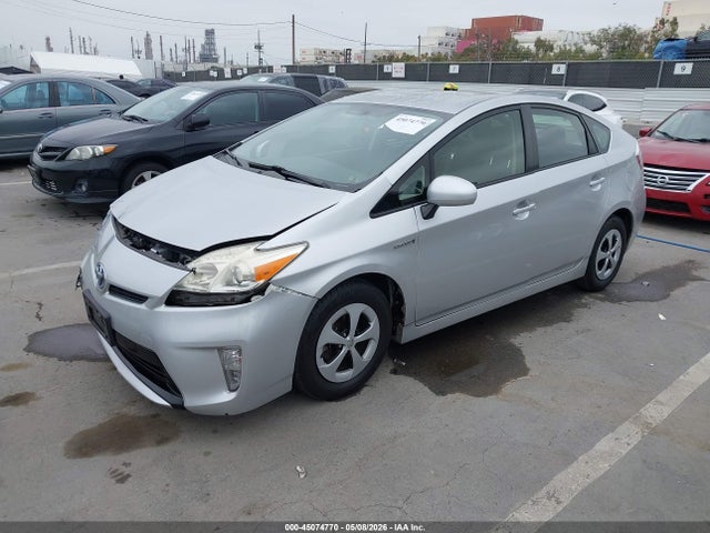 JTDKN3DU7E1801910 Toyota Prius Three