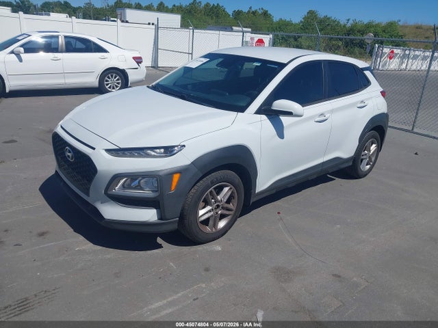 45074804 :رقم المزاد ، KM8K12AA5MU666614 vin ، 2021 Hyundai Kona Se مزاد بيع