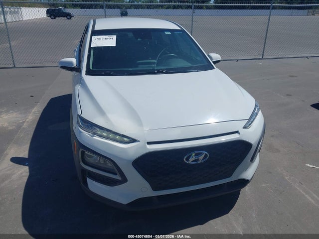 45074804 :رقم المزاد ، KM8K12AA5MU666614 vin ، 2021 Hyundai Kona Se مزاد بيع