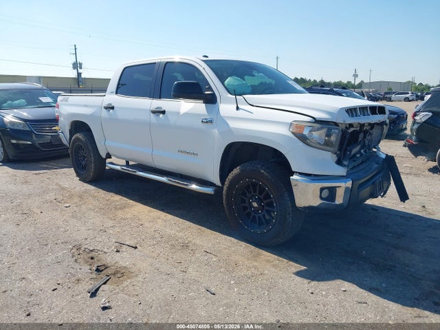Aukcja sprzedaży 2018 Toyota Tundra Sr5 5.7l V8, vin: 5TFDW5F19JX691437, numer aukcji: 45074805