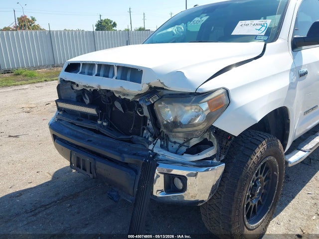 Auction sale of the 2018 Toyota Tundra Sr5 5.7l V8, vin: 5TFDW5F19JX691437, lot number: 45074805