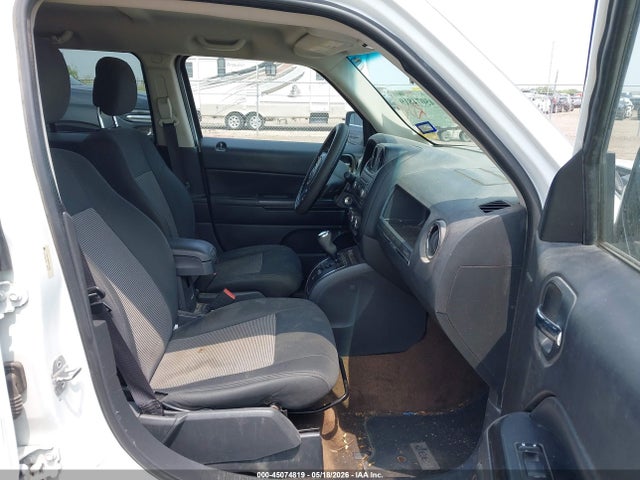 45074819 :رقم المزاد ، 1C4NJPBA3ED703447 vin ، 2014 Jeep Patriot Altitude مزاد بيع