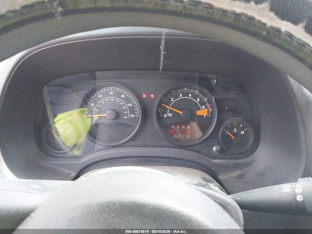 45074819 :رقم المزاد ، 1C4NJPBA3ED703447 vin ، 2014 Jeep Patriot Altitude مزاد بيع