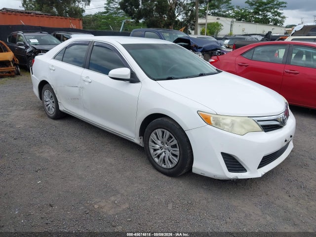 2014 Toyota Camry Le მანქანა იყიდება აუქციონზე, vin: 4T1BF1FK2EU748265, აუქციონის ნომერი: 45074818