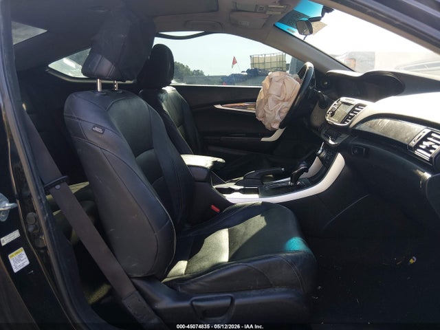 45074835 :رقم المزاد ، 1HGCT1B83DA015025 vin ، 2013 Honda Accord Ex-l مزاد بيع