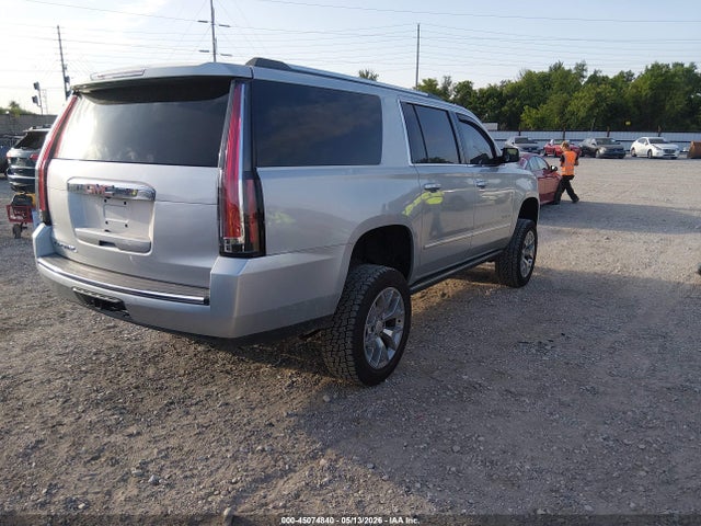 45074840 :رقم المزاد ، 1GKS2HKJXHR208504 vin ، 2017 Gmc Yukon Xl Denali مزاد بيع