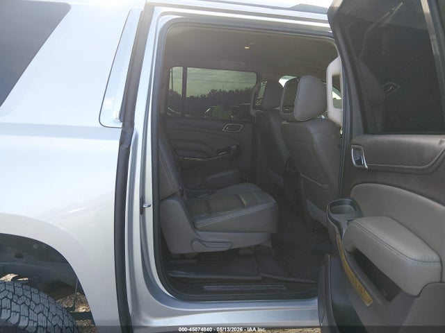 45074840 :رقم المزاد ، 1GKS2HKJXHR208504 vin ، 2017 Gmc Yukon Xl Denali مزاد بيع
