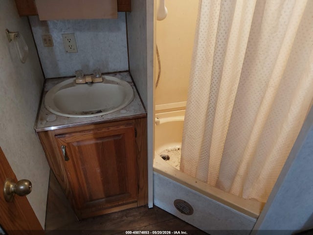 Продажа на аукционе авто 1997 Jayco Jayco, vin: 1UJCJ02R6V1LR0111, номер лота: 45074853