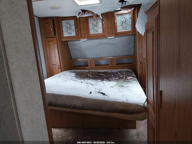 Продажа на аукционе авто 1997 Jayco Jayco, vin: 1UJCJ02R6V1LR0111, номер лота: 45074853