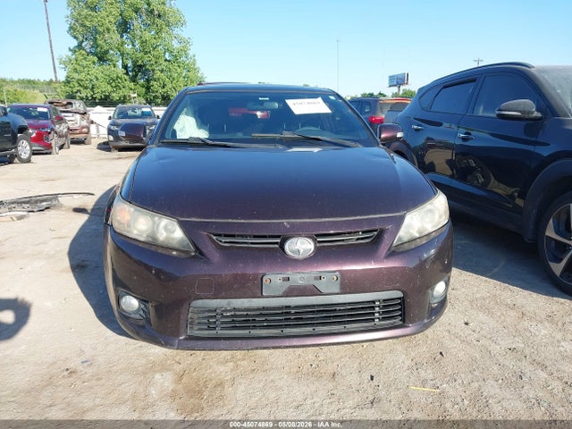 45074869 :رقم المزاد ، JTKJF5C72B3009608 vin ، 2011 Scion Tc مزاد بيع