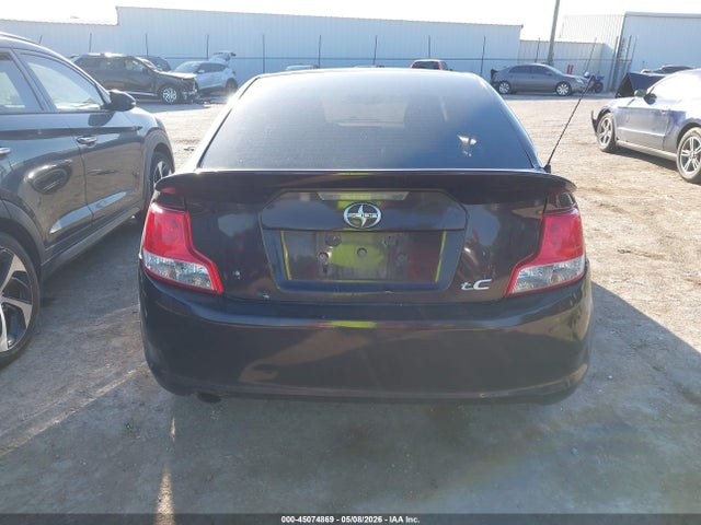 45074869 :رقم المزاد ، JTKJF5C72B3009608 vin ، 2011 Scion Tc مزاد بيع