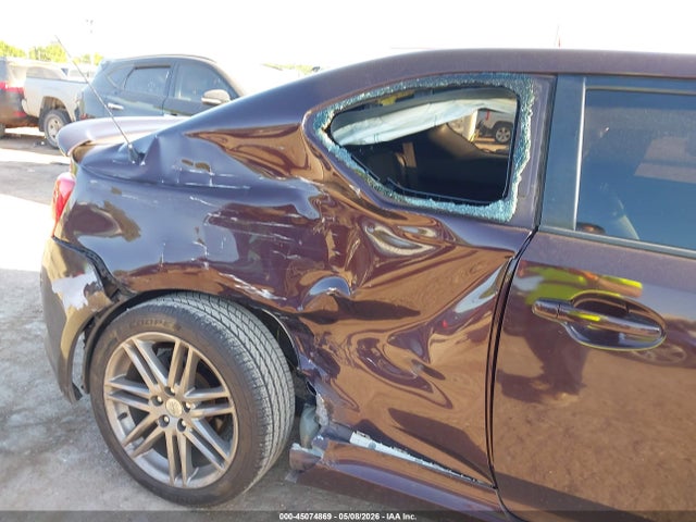 45074869 :رقم المزاد ، JTKJF5C72B3009608 vin ، 2011 Scion Tc مزاد بيع