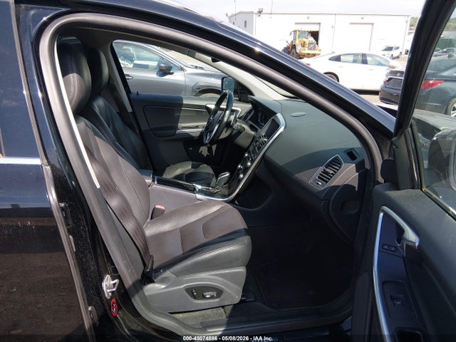 Продажа на аукционе авто 2015 Volvo Xc60 T6 Premier Plus, vin: YV4902RC6F2626128, номер лота: 45074886
