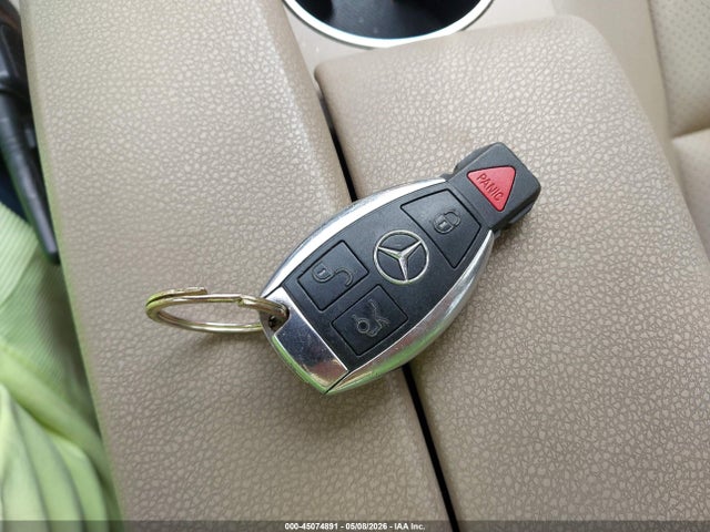 45074891 :رقم المزاد ، WDDGF8BB4CR221715 vin ، 2012 Mercedes-benz C 300 Sport 4matic مزاد بيع