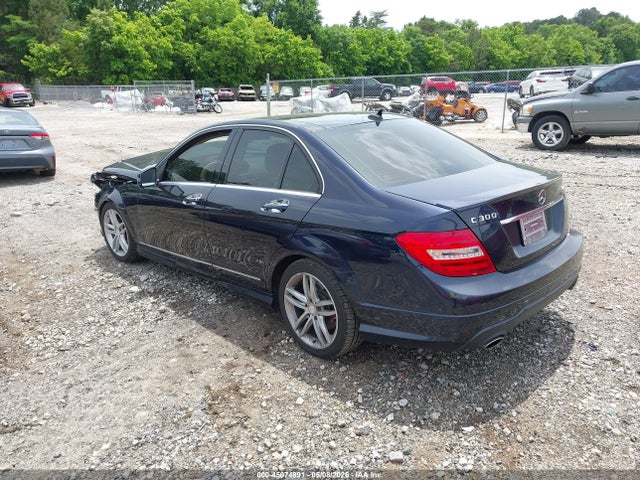 45074891 :رقم المزاد ، WDDGF8BB4CR221715 vin ، 2012 Mercedes-benz C 300 Sport 4matic مزاد بيع