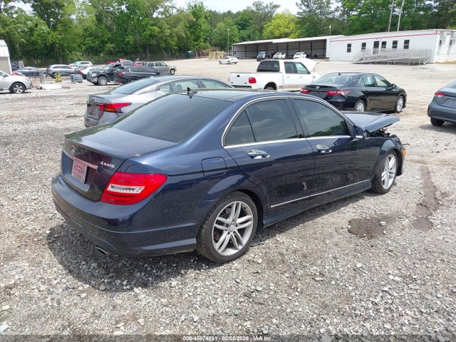45074891 :رقم المزاد ، WDDGF8BB4CR221715 vin ، 2012 Mercedes-benz C 300 Sport 4matic مزاد بيع